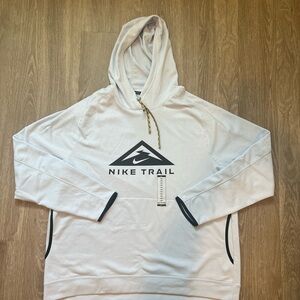 Nike Trail Hoodie